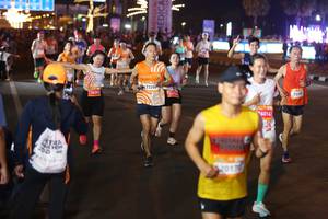 BIB: 24282, 7320, 2473, 2017, 26014, 73206
                            <button type="button" onclick="openModal(23240850)" class="btn btn-primary btn-sm float-right btn-popup" data-toggle="modal" data-target=".modal-high-quality">
                        <i class="fas fa-shopping-cart"></i> Add to Cart
                    </button>
                                            <button type="button" onclick="isThisMe(23240850, true)" class="btn btn-success btn-sm float-right btn-popup btn-isme hidden" data-toggle="tooltip" data-placement="bottom" title="นี่คือรูปของคุณใช่ไหม คลิกที่นี่เพื่อเอาเข้าอัลบั้ม">
                        <i class="fas fa-plus"></i> Add to album
                    </button>
                    <button type="button" onclick="isThisMe(23240850, false)" class="btn btn-warning btn-sm float-right btn-popup btn-isnotme hidden">
                        <i class="fas fa-ban"></i> Remove from album
                    </button>